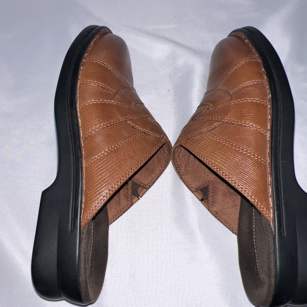 Clarks Women's Shoes Size 7  Slip On Clog Mules BNWOB - Picture 8 of 9